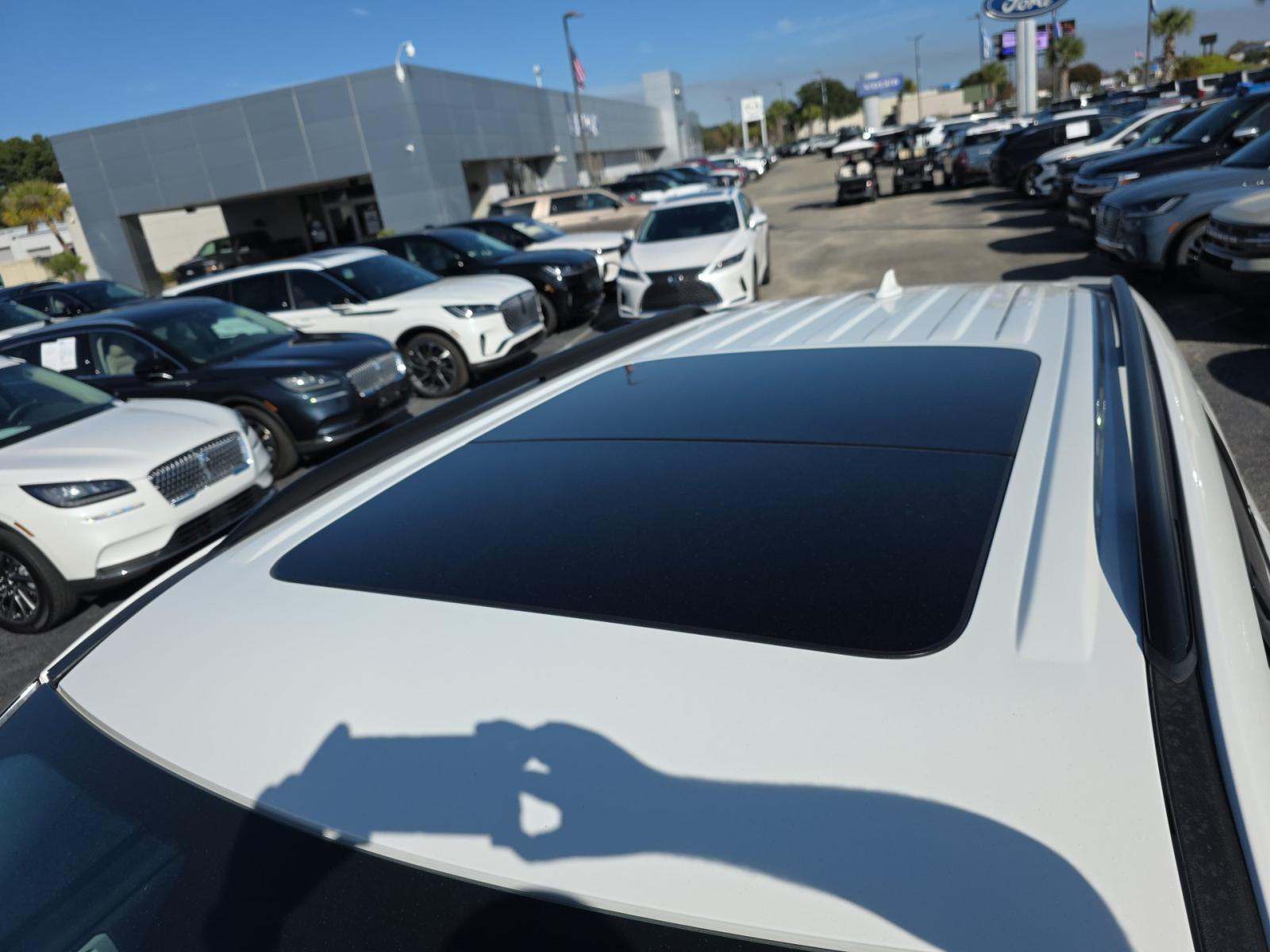 2022 Ford Explorer ST AWD