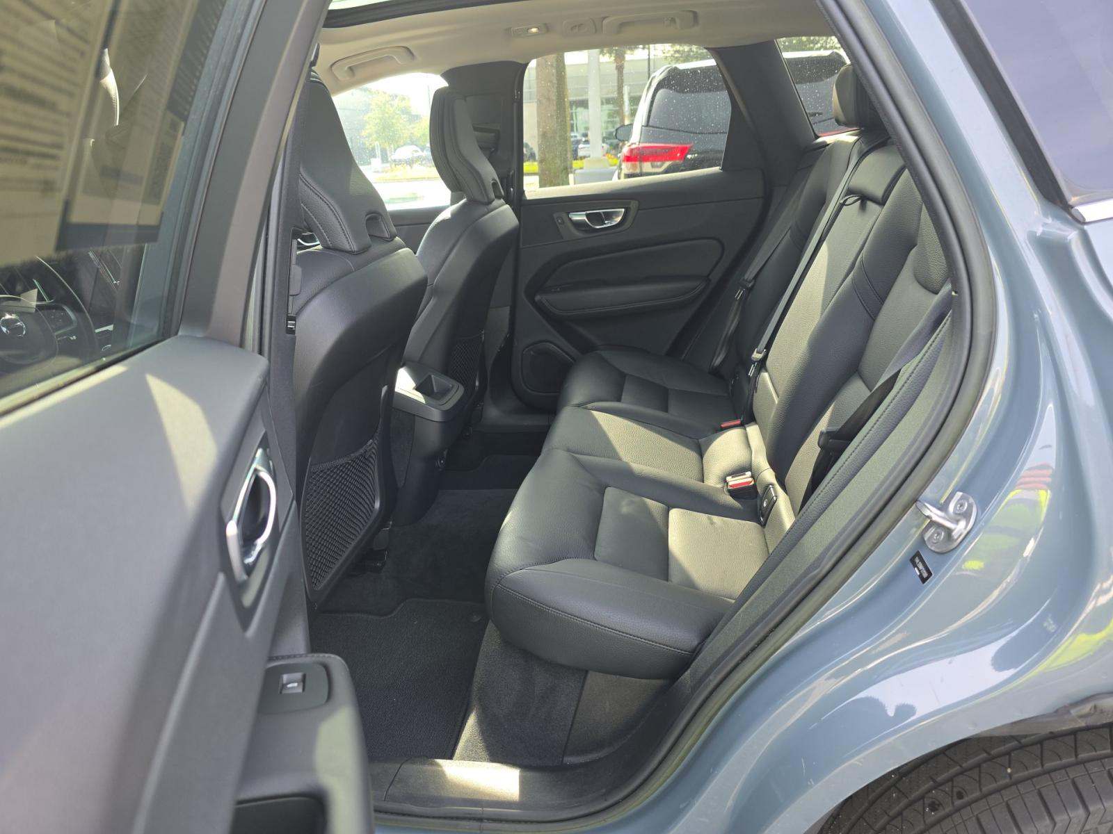 2023 Volvo XC60 B5 Plus FWD