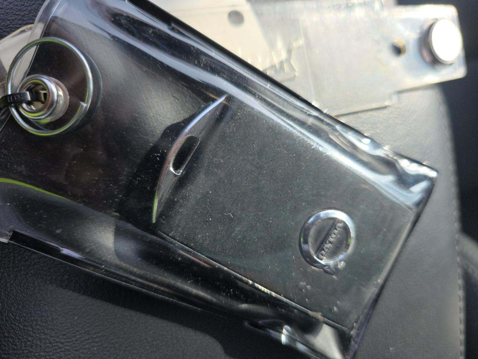 2023 Volvo XC60 B5 Plus FWD