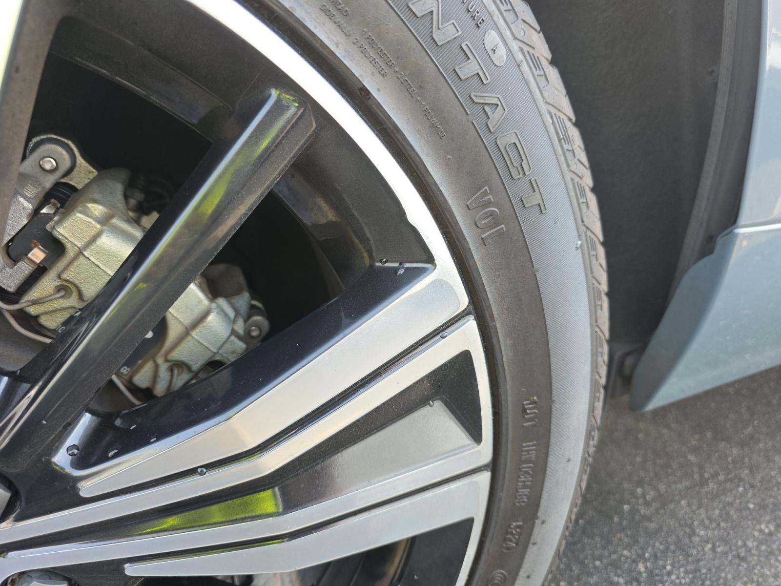 2023 Volvo XC60 B5 Plus FWD