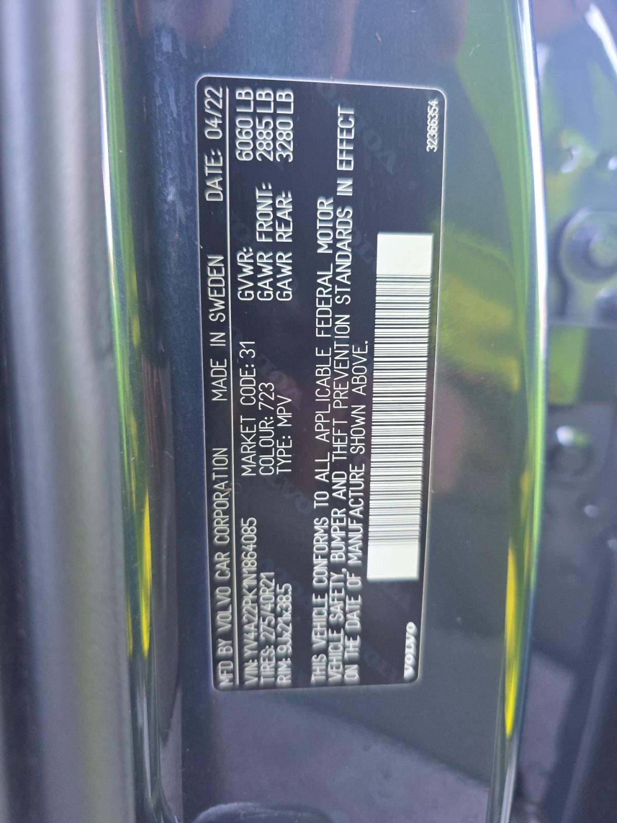 2022 Volvo XC90 T6 Momentum AWD