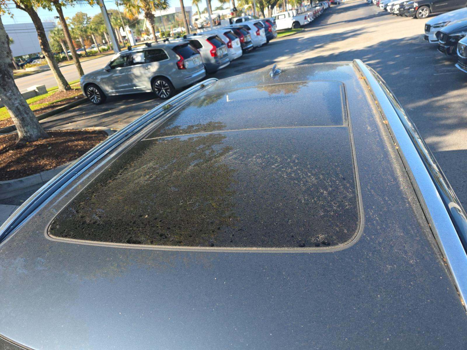 2022 Volvo XC90 T6 Momentum AWD