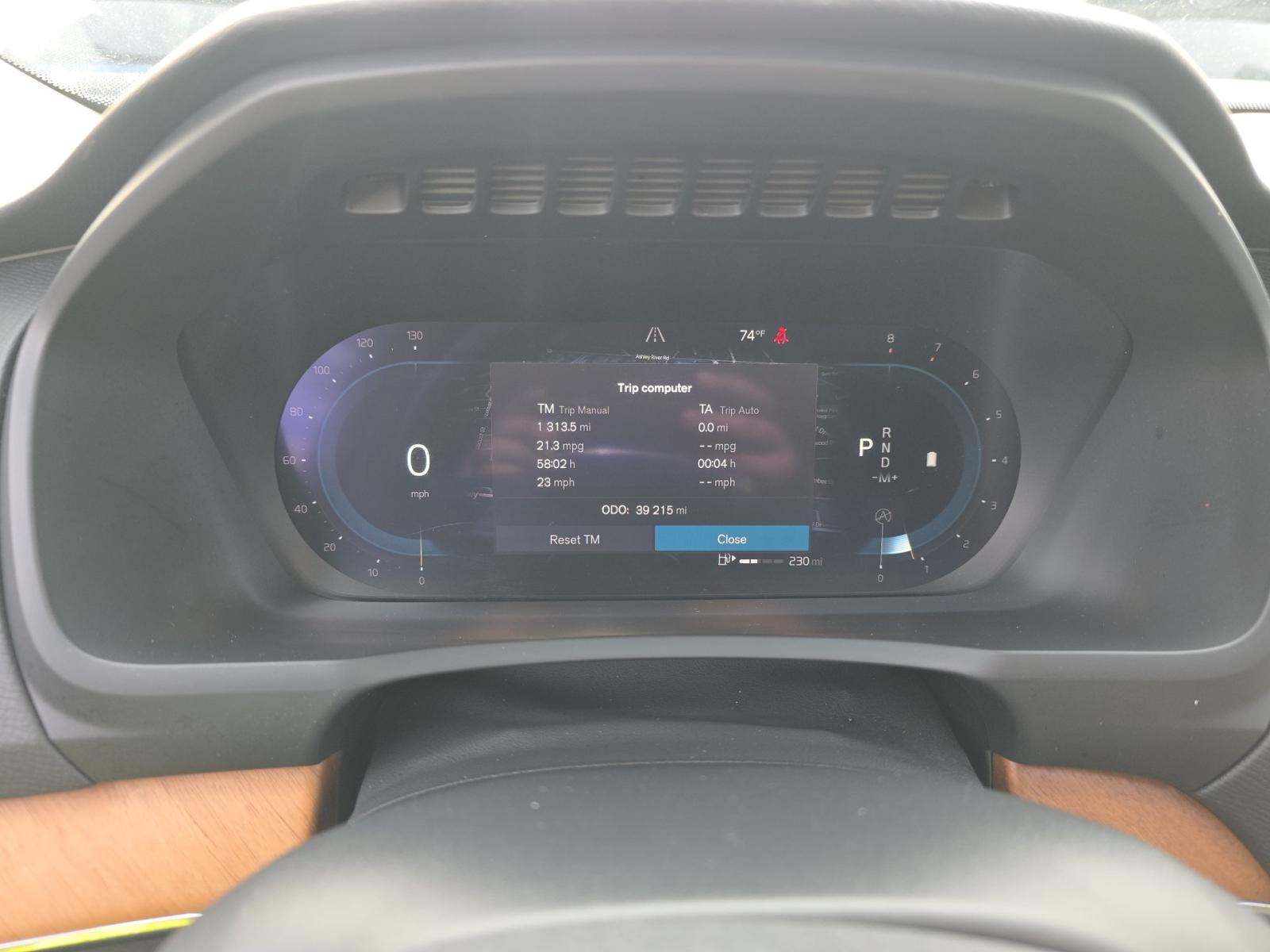 2023 Volvo XC90 B6 Plus AWD