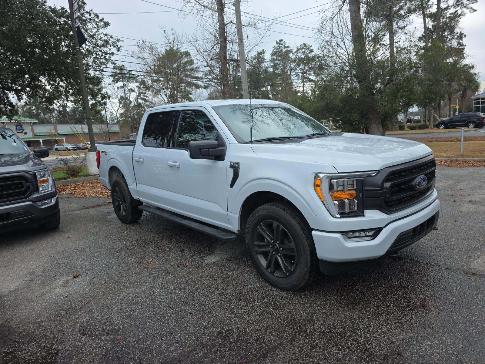 2022 Ford F-150 XLT AWD