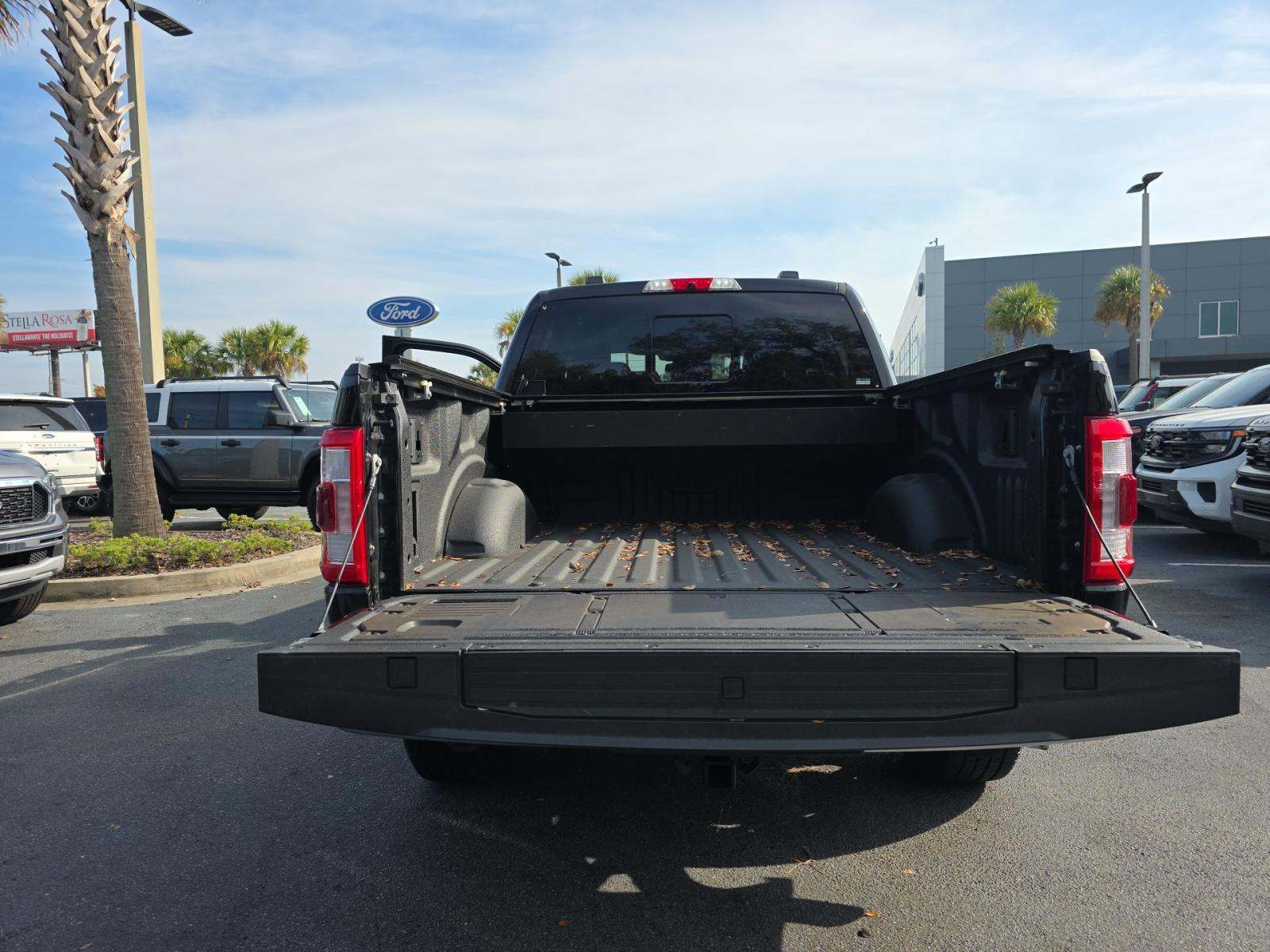 2023 Ford F-150 Lariat RWD