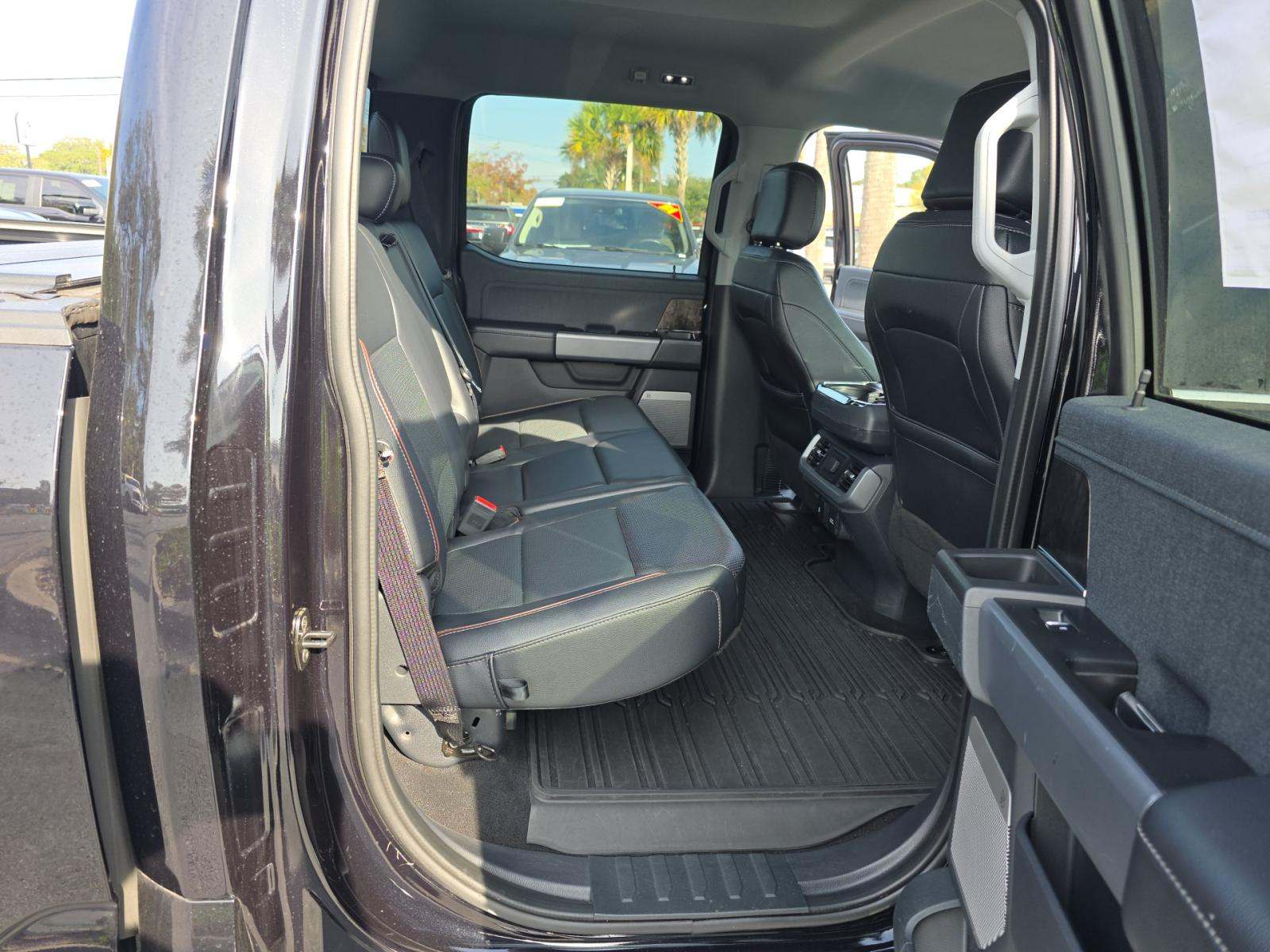 2023 Ford F-150 Lariat RWD