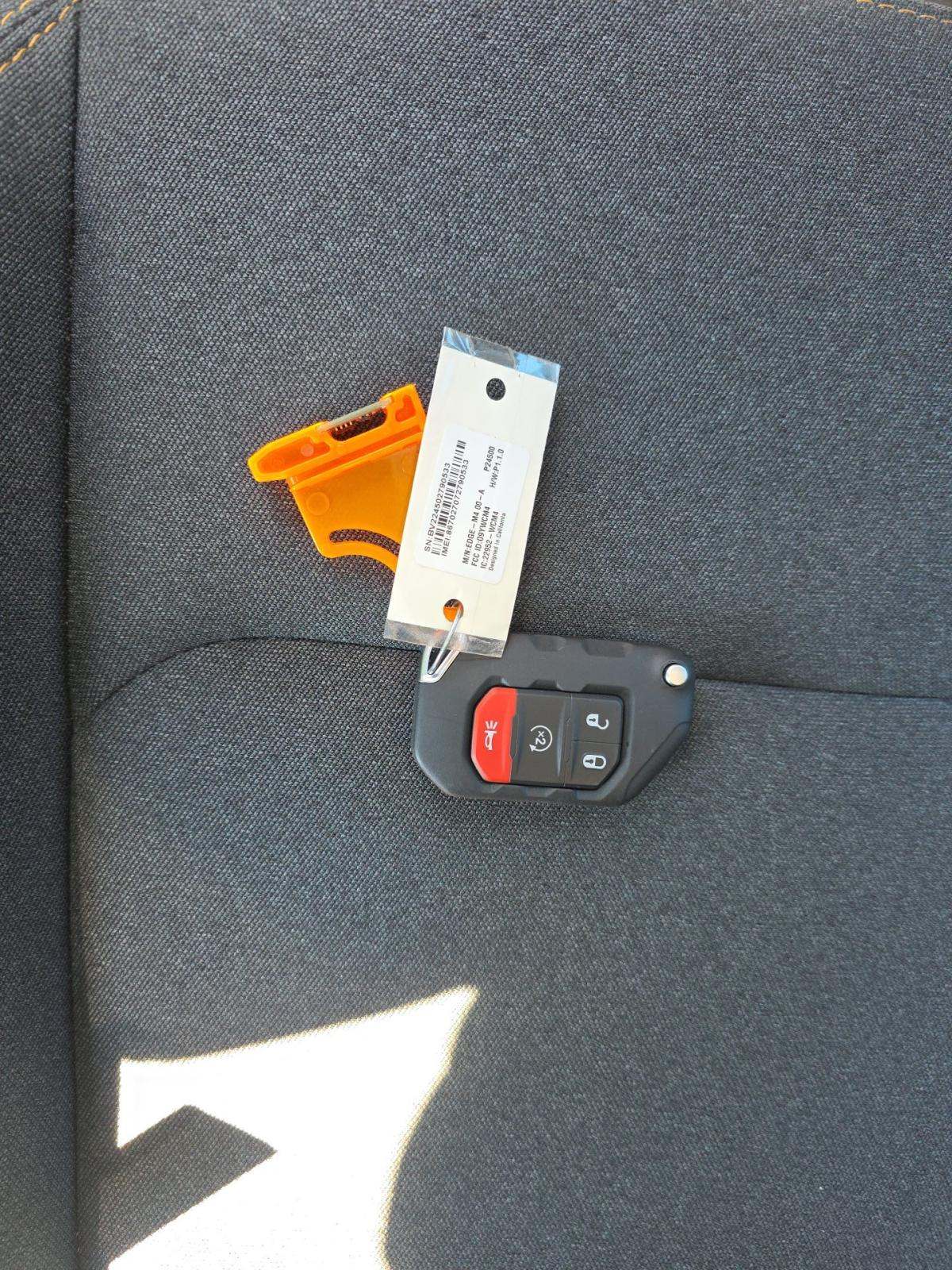 2024 Jeep Wrangler Sahara AWD