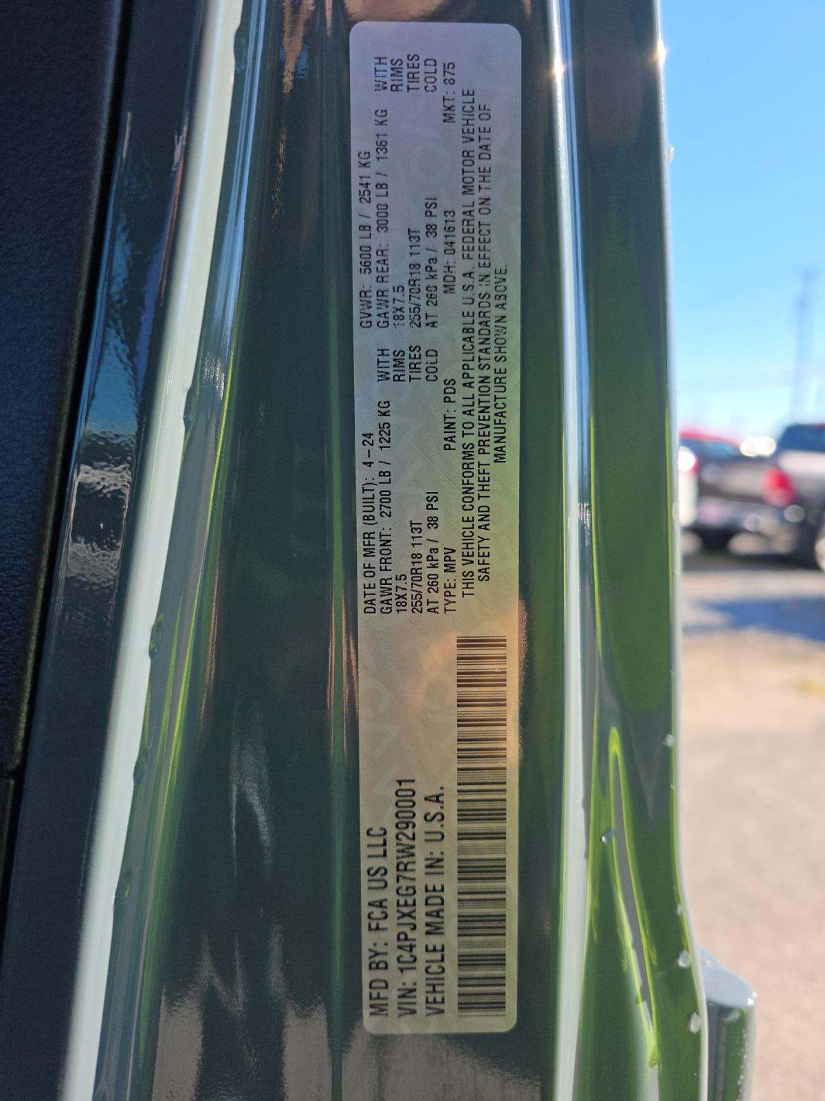 2024 Jeep Wrangler Sahara AWD