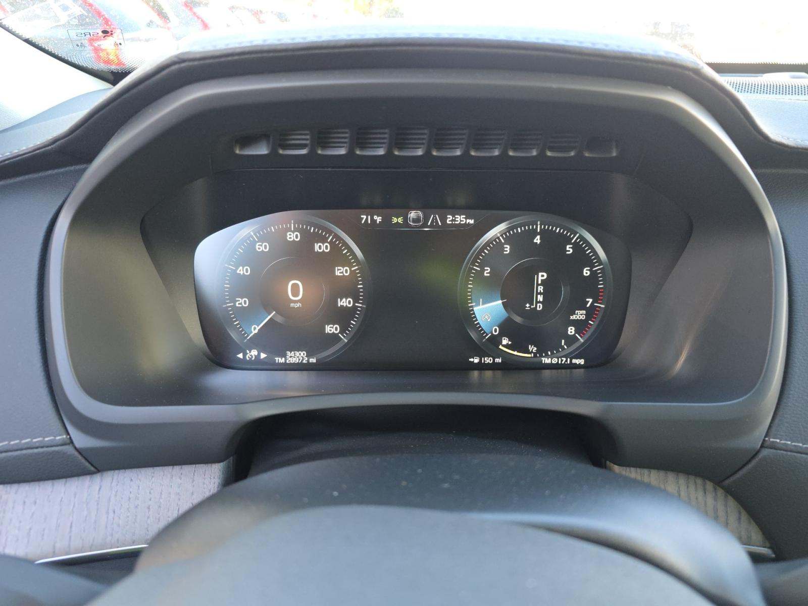 2022 Volvo XC90 T6 Inscription AWD