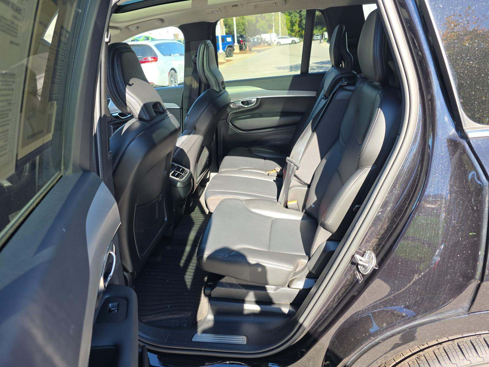 2024 Volvo XC90 B5 Core AWD