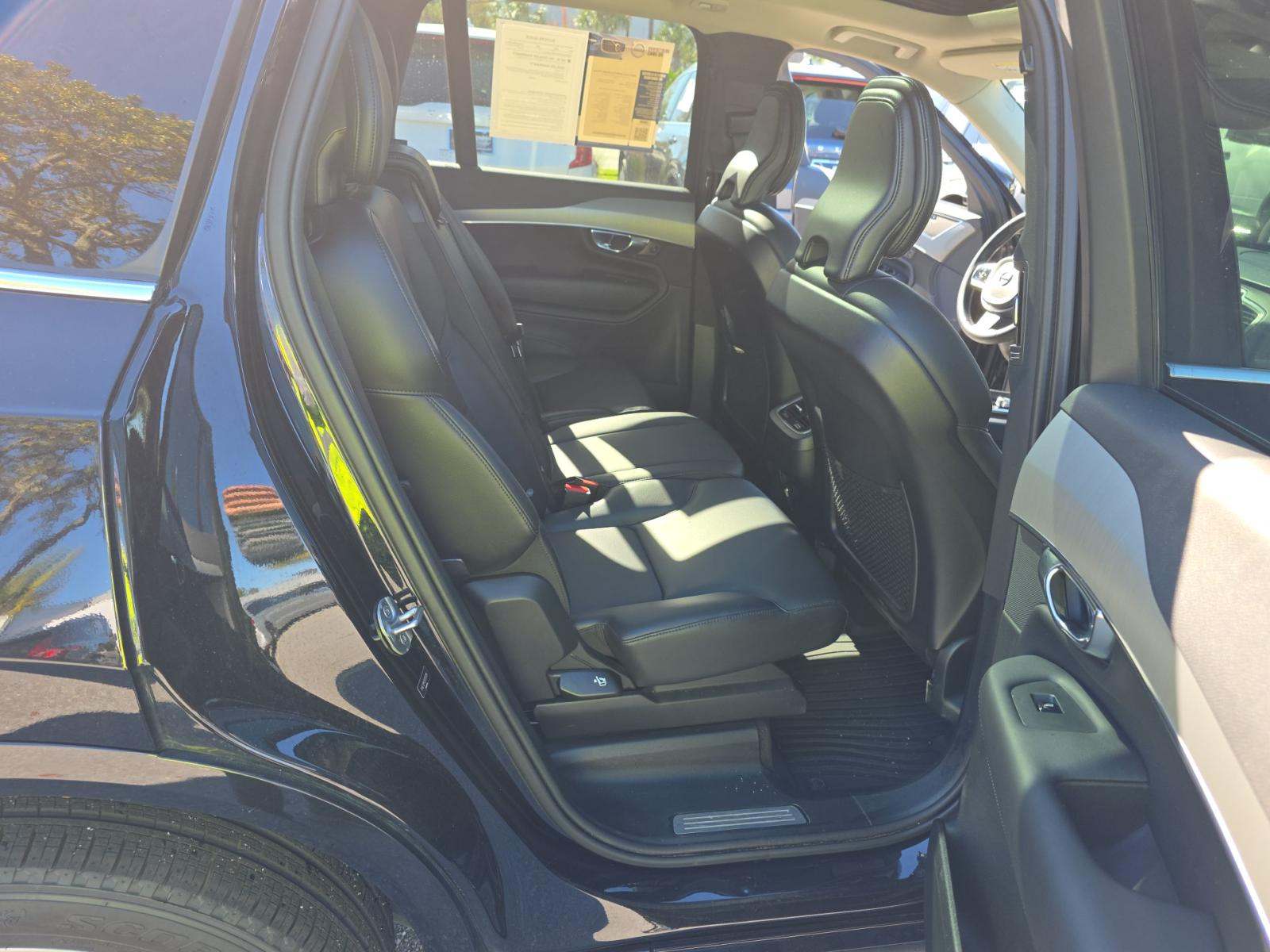 2024 Volvo XC90 B5 Core AWD