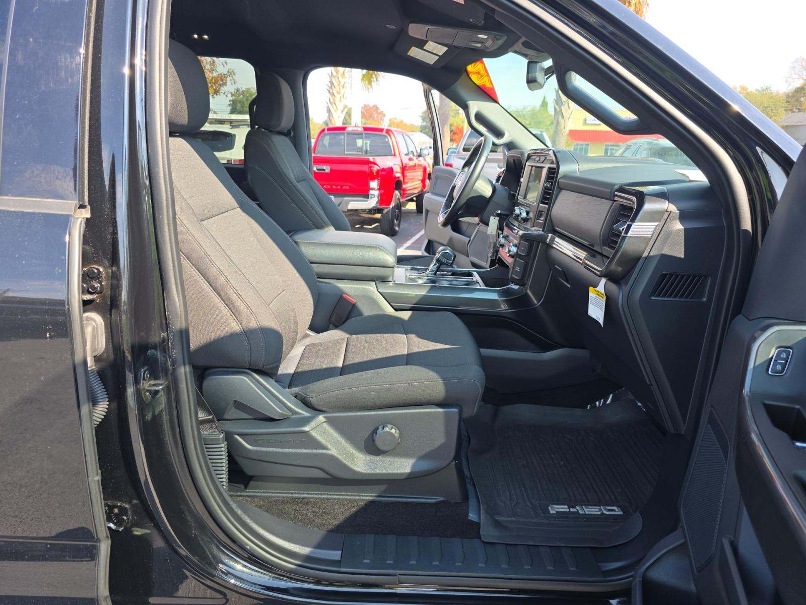 2022 Ford F-150 XLT AWD