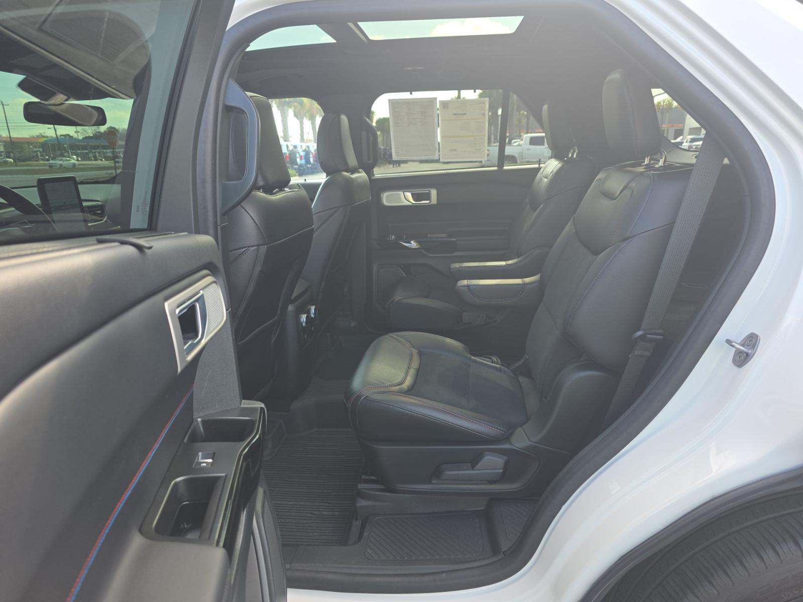 2024 Ford Explorer ST AWD