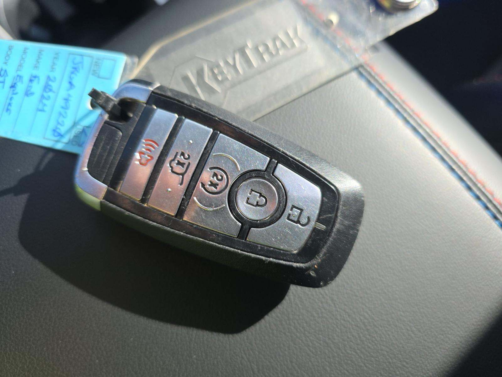 2024 Ford Explorer ST AWD