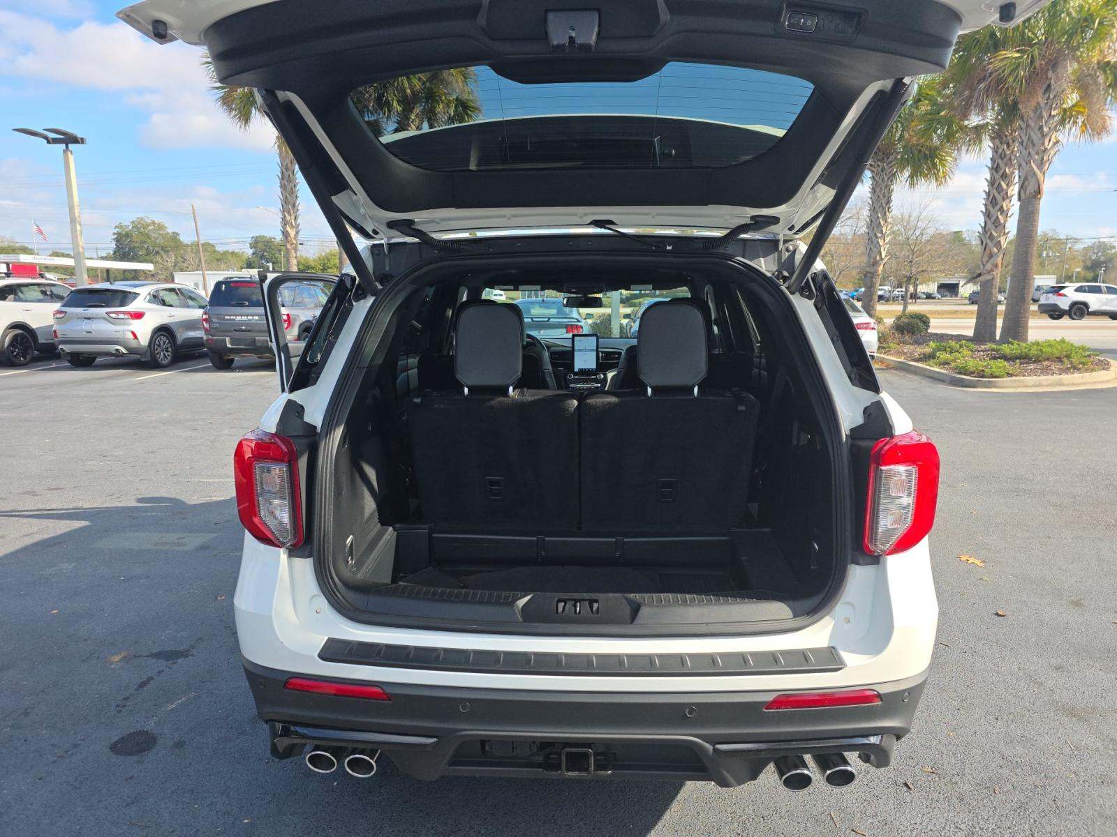 2024 Ford Explorer ST AWD