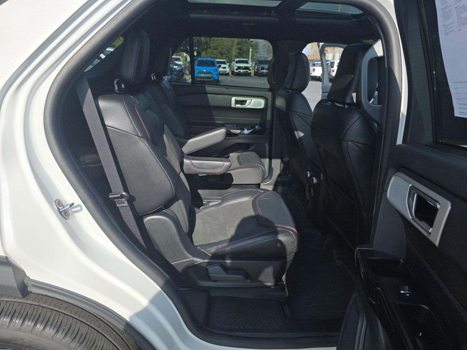 2024 Ford Explorer ST AWD