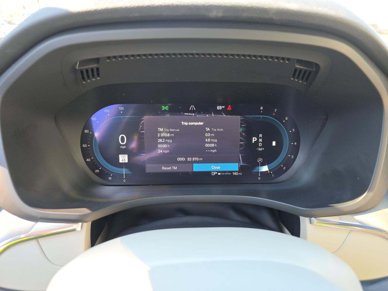 2023 Volvo XC60 B5 Core AWD