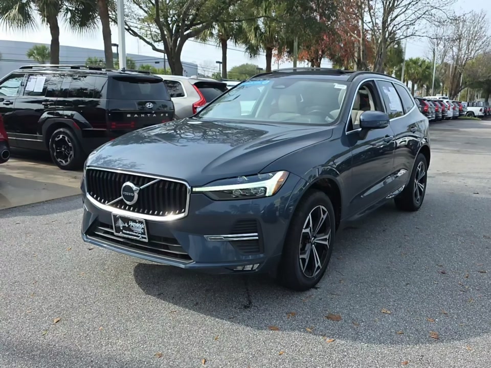 2022 Volvo XC60 B5 Momentum AWD