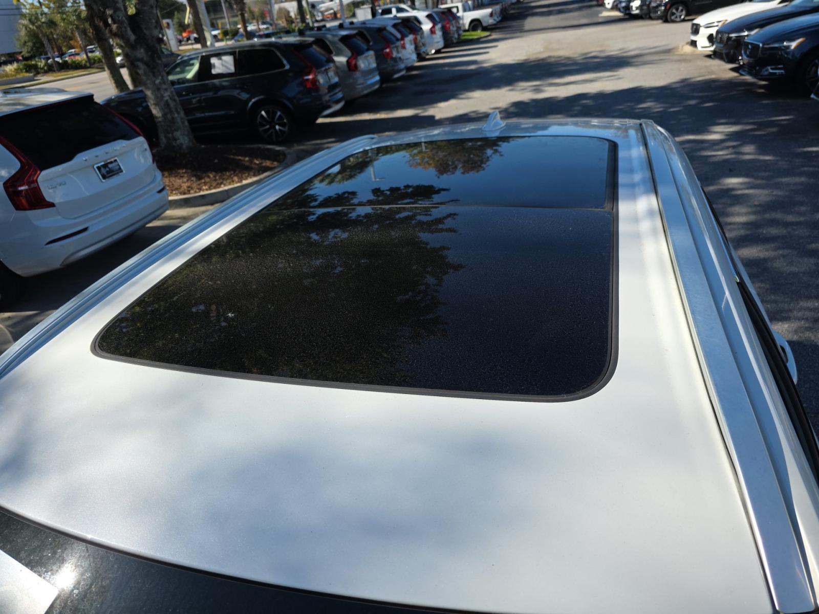 2023 Volvo XC60 B5 Plus AWD