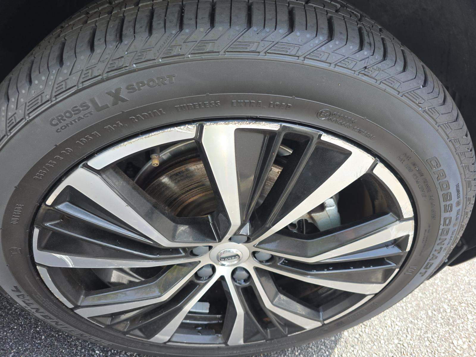 2023 Volvo XC60 B5 Plus AWD