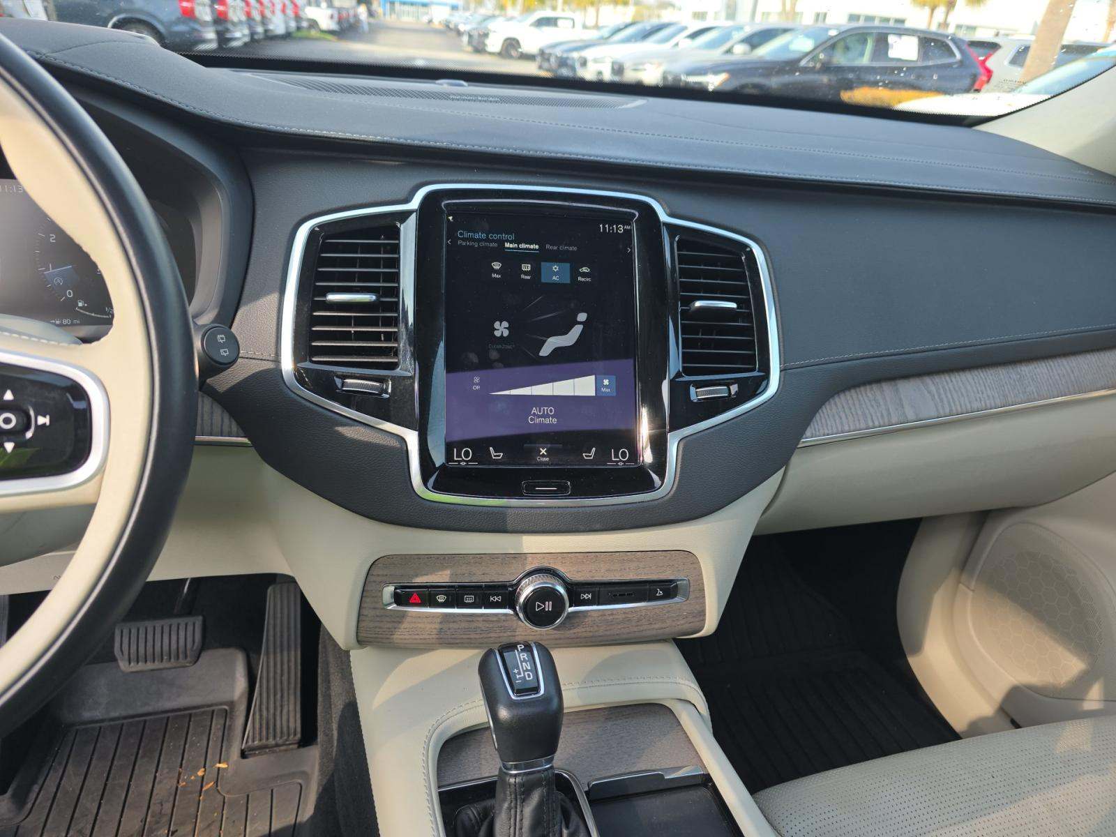 2022 Volvo XC90 T6 Inscription AWD