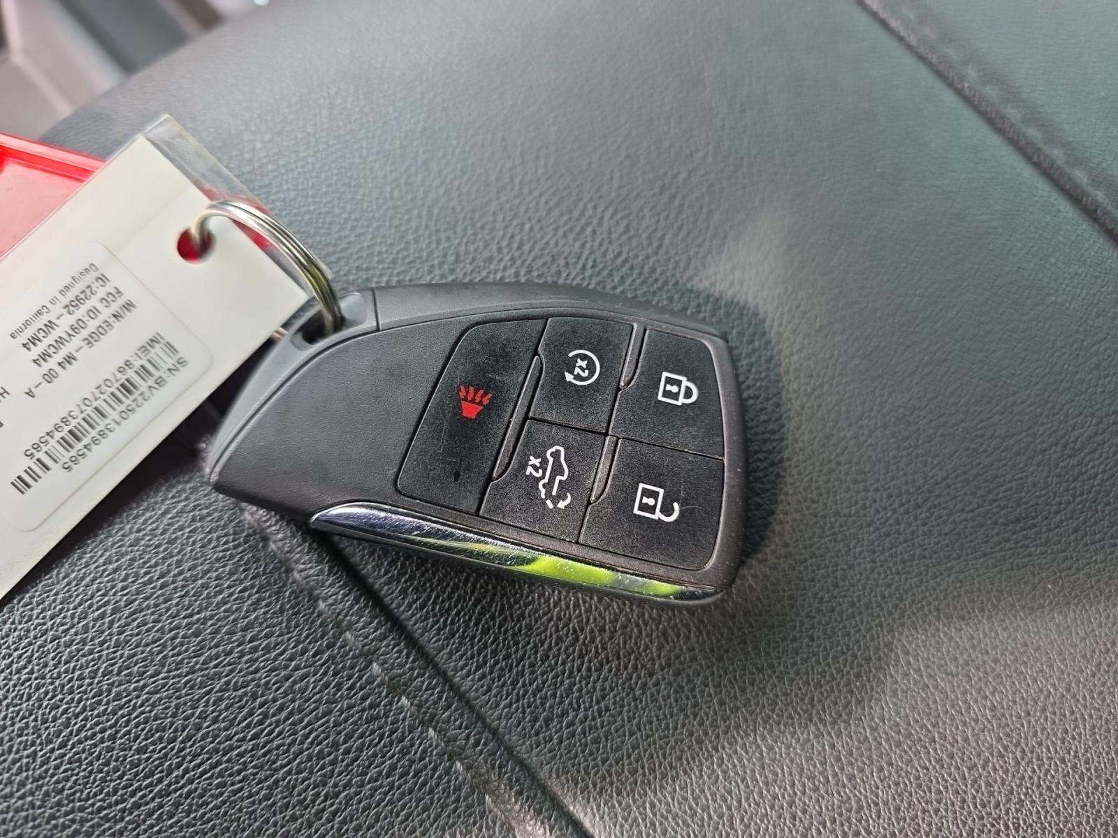 CHEVROLET SILVERADO - 4