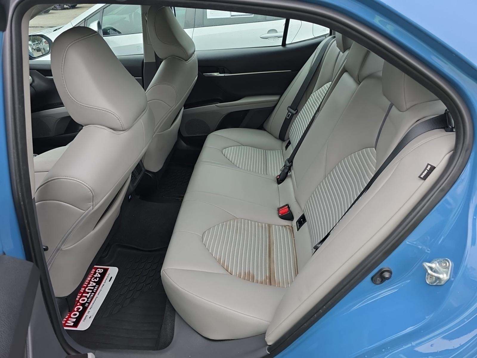 2024 Toyota Camry SE FWD