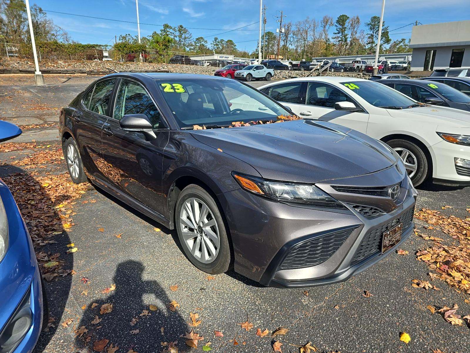 2023 Toyota Camry SE FWD