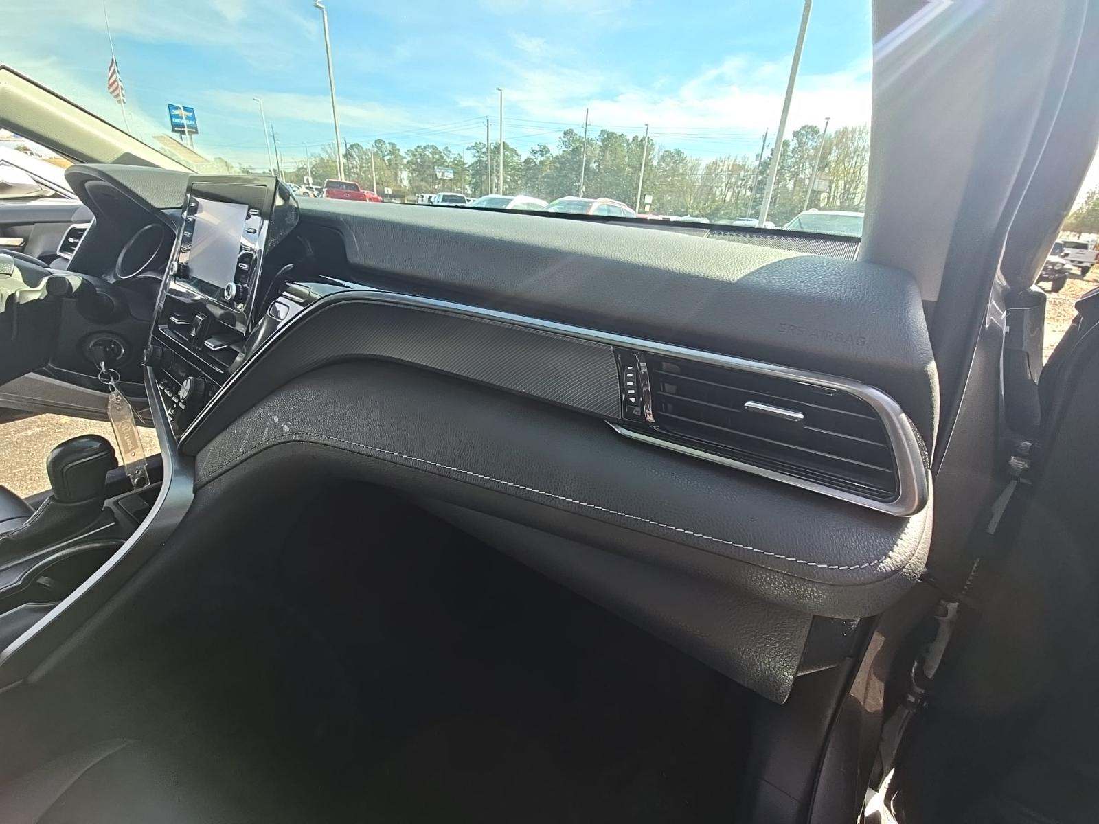 2023 Toyota Camry SE FWD