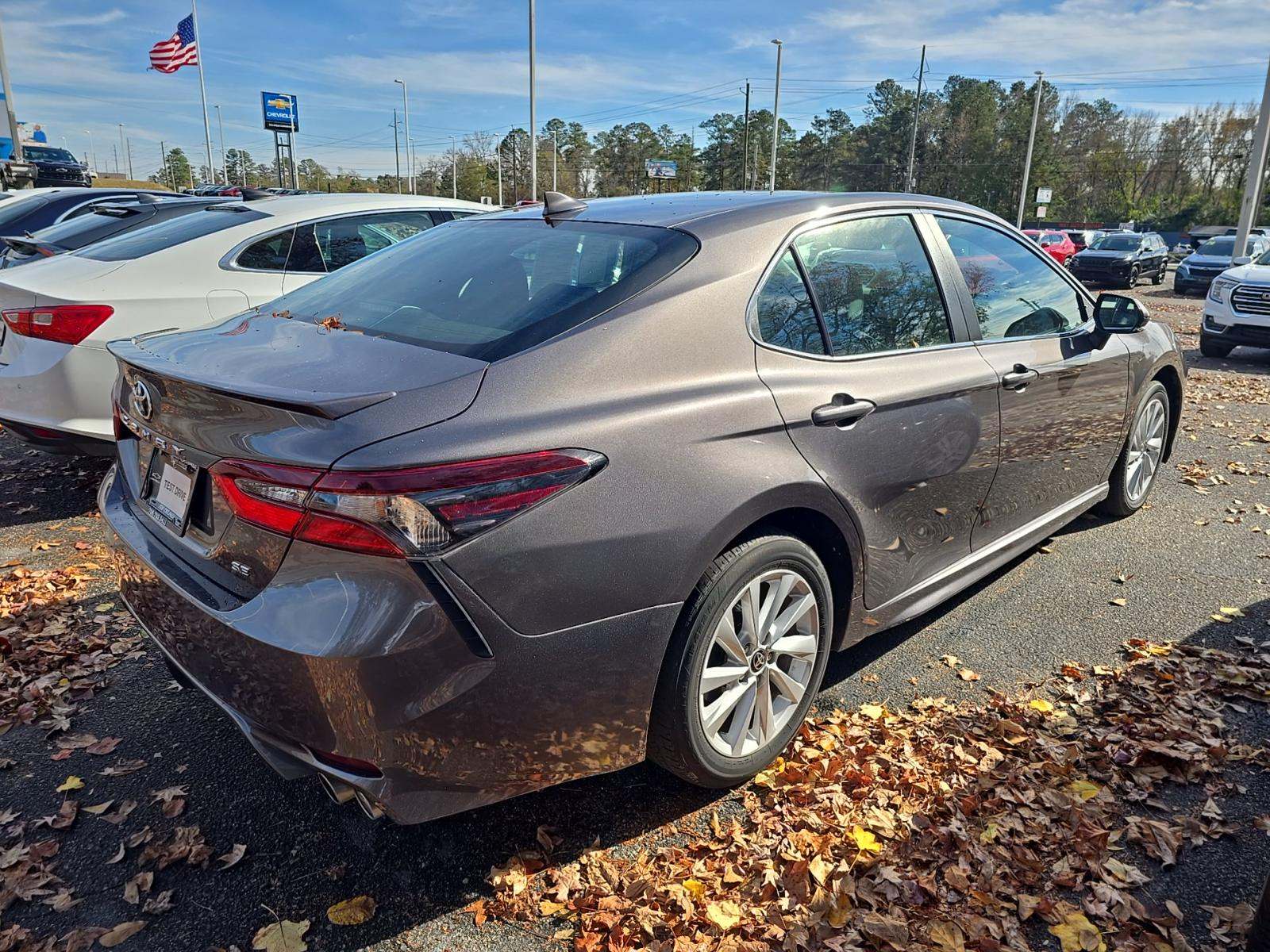 2023 Toyota Camry SE FWD