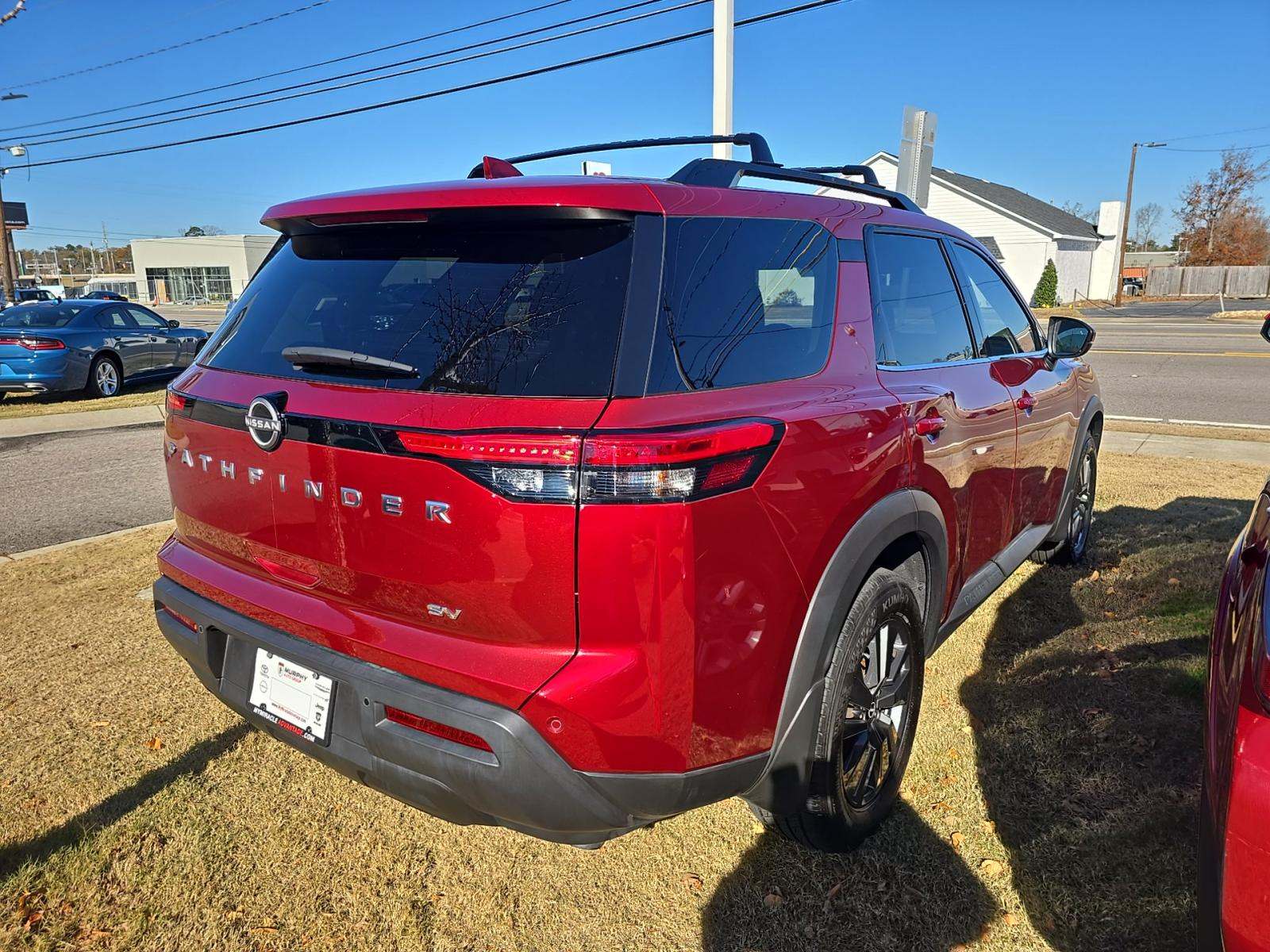 2024 Nissan Pathfinder SV FWD