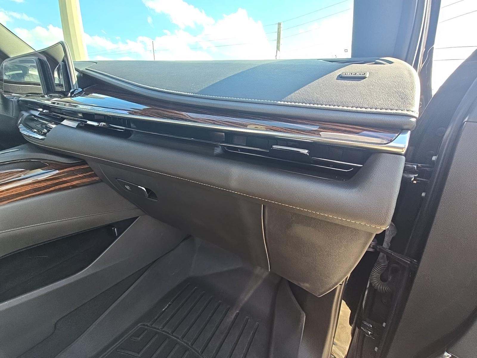 2021 Cadillac Escalade ESV Premium Luxury AWD