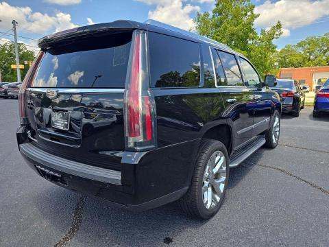 2020 Cadillac Escalade Luxury AWD