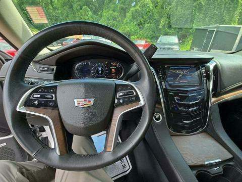 2017 Cadillac Escalade Luxury RWD