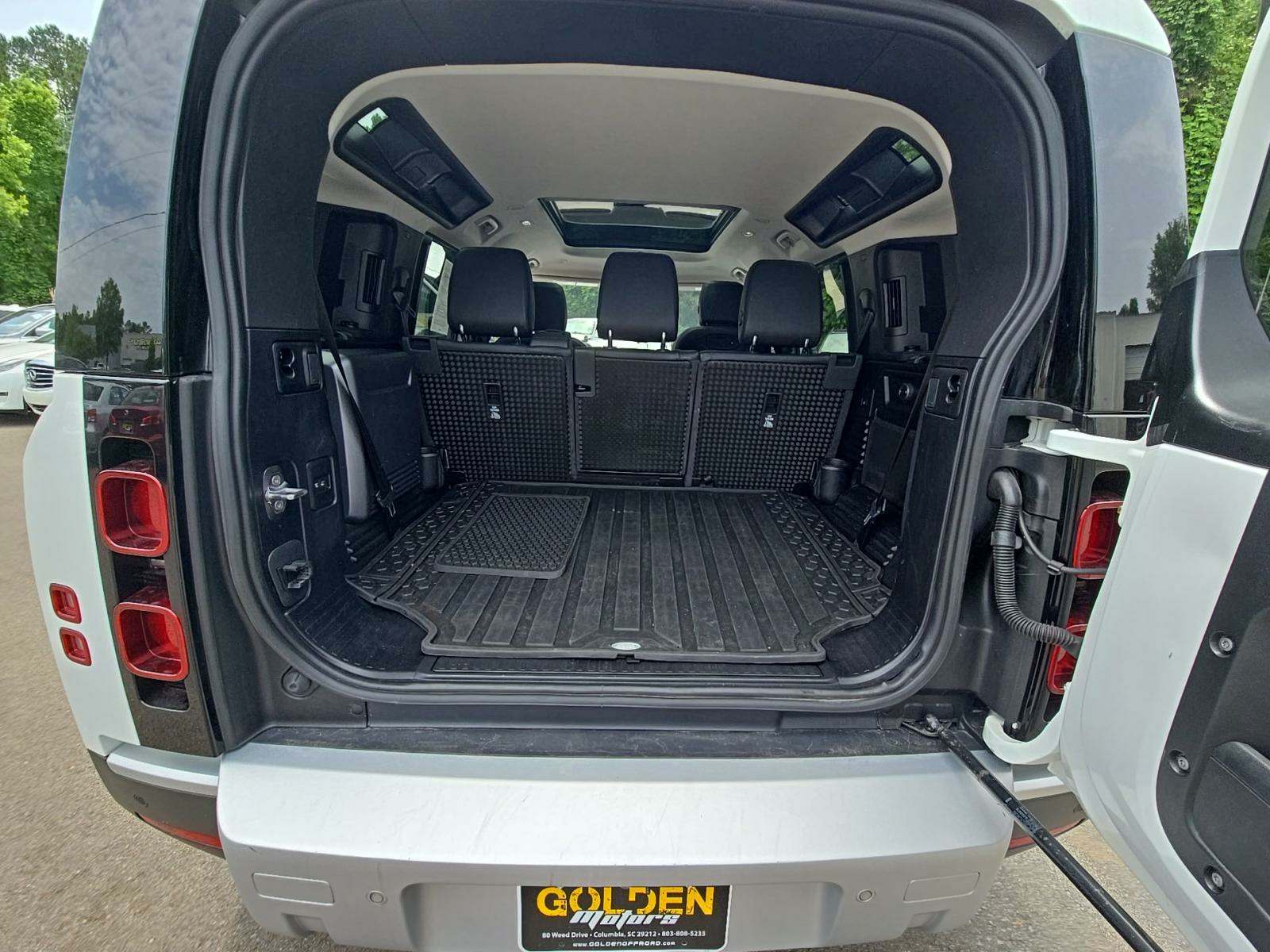 2020 Land Rover Defender 110 SE AWD