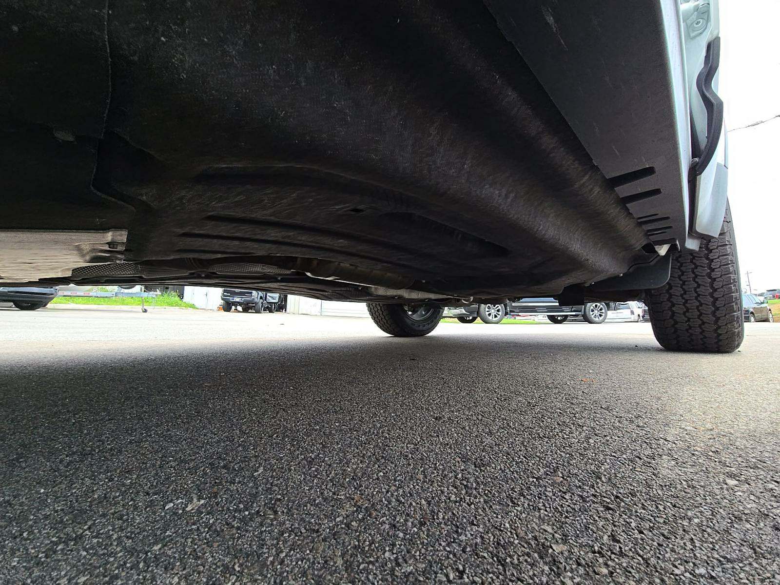 2020 Land Rover Defender 110 SE AWD