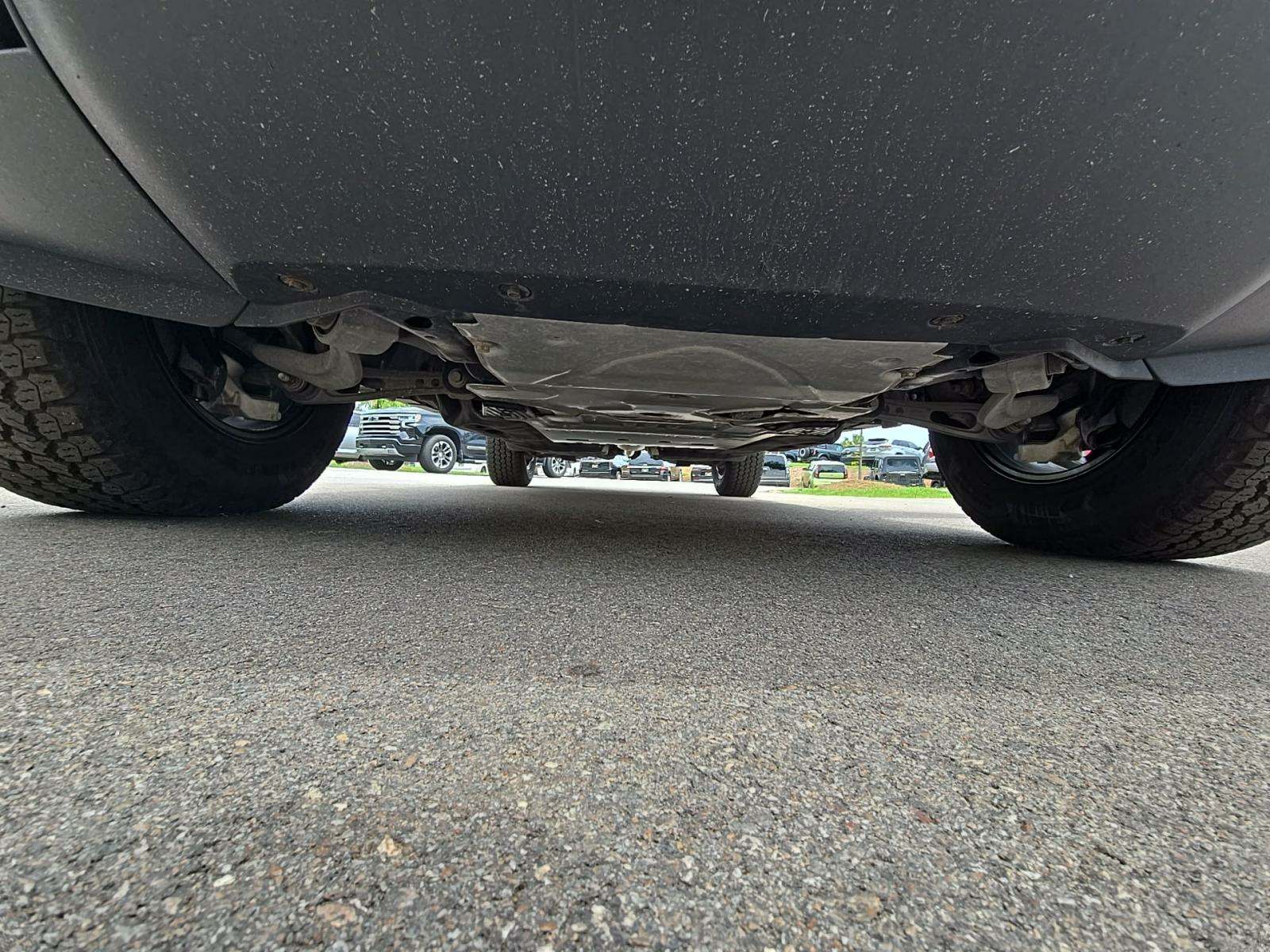 2020 Land Rover Defender 110 SE AWD