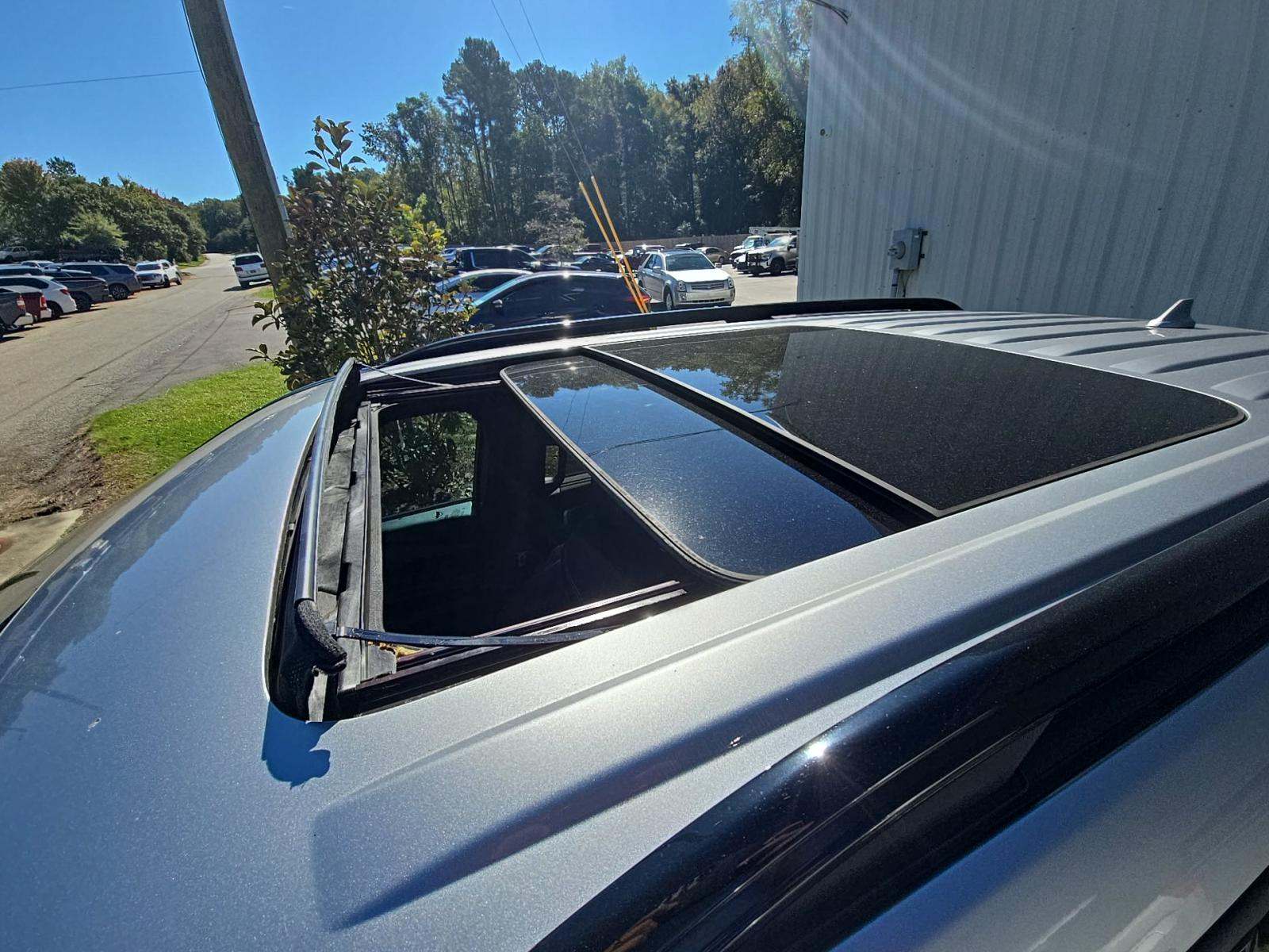 2020 Ford Explorer ST AWD