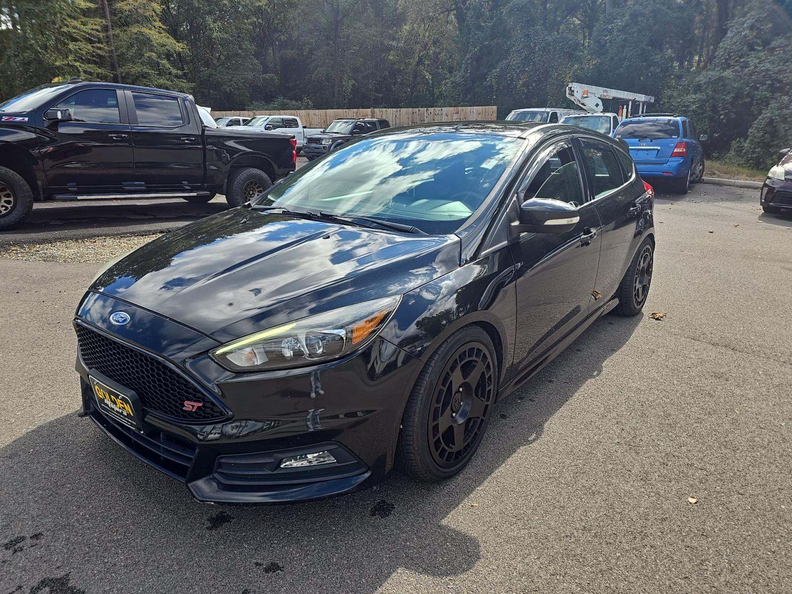 2015 Ford Focus ST FWD