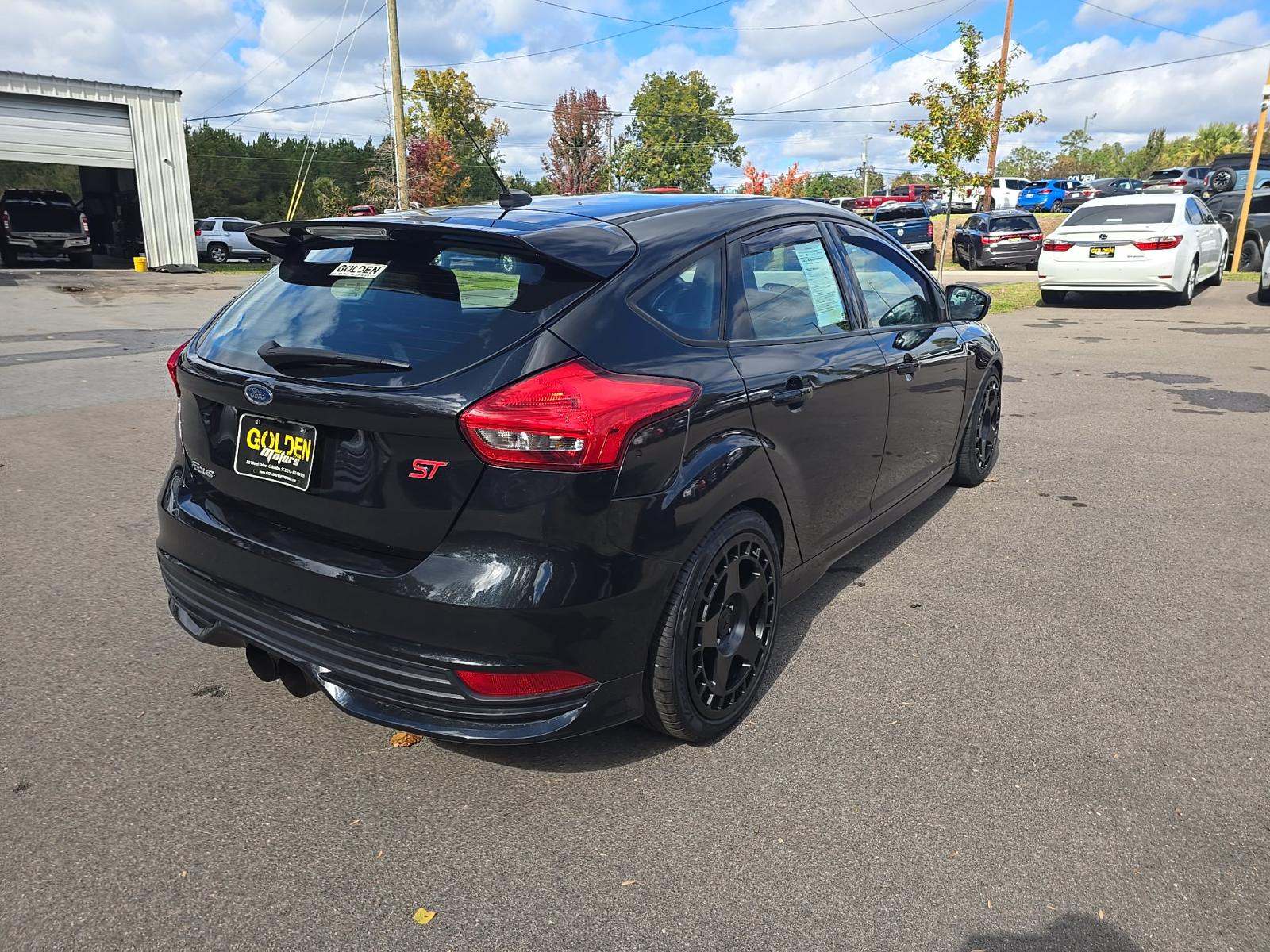 2015 Ford Focus ST FWD