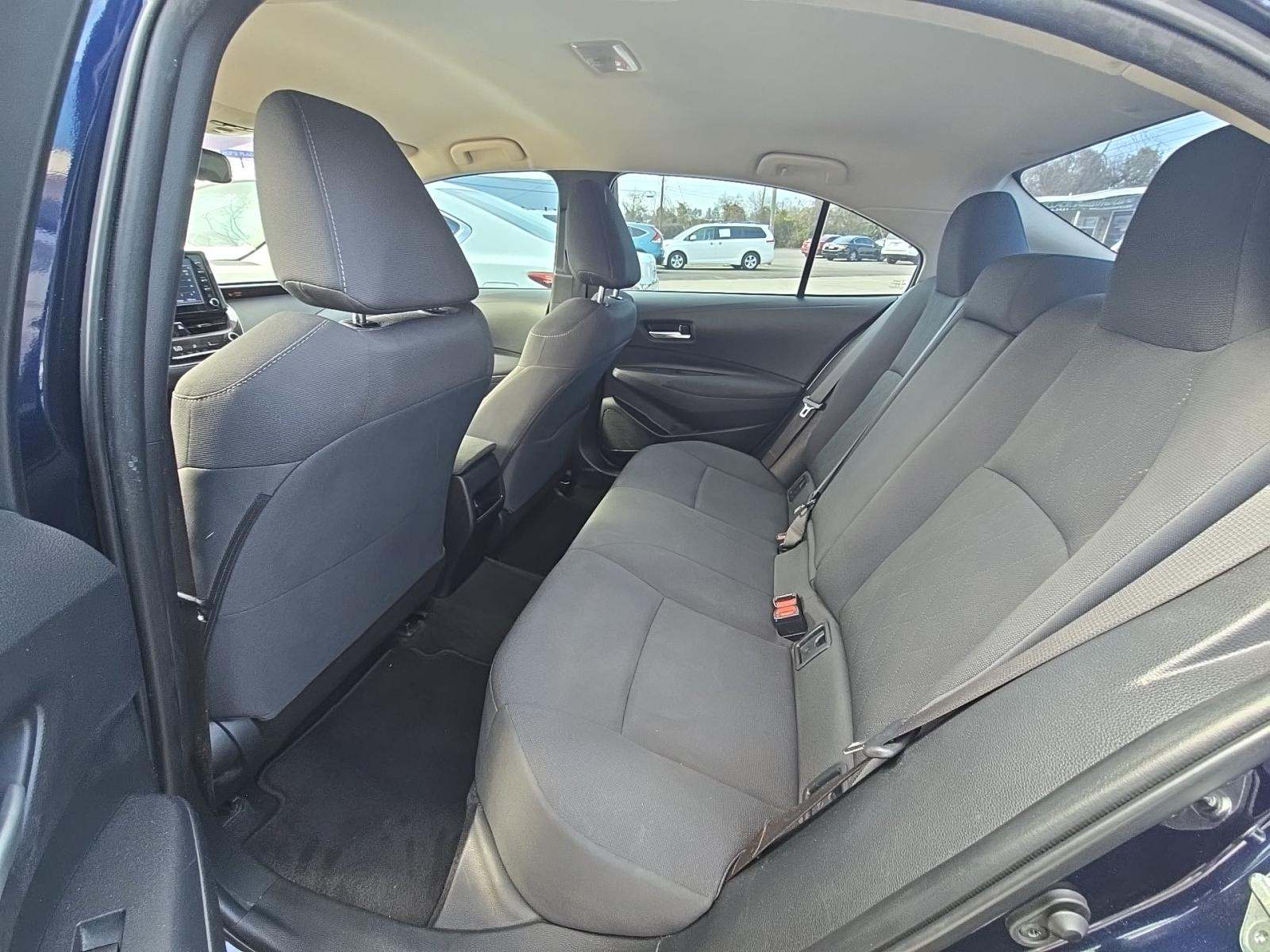 2020 Toyota Corolla LE FWD