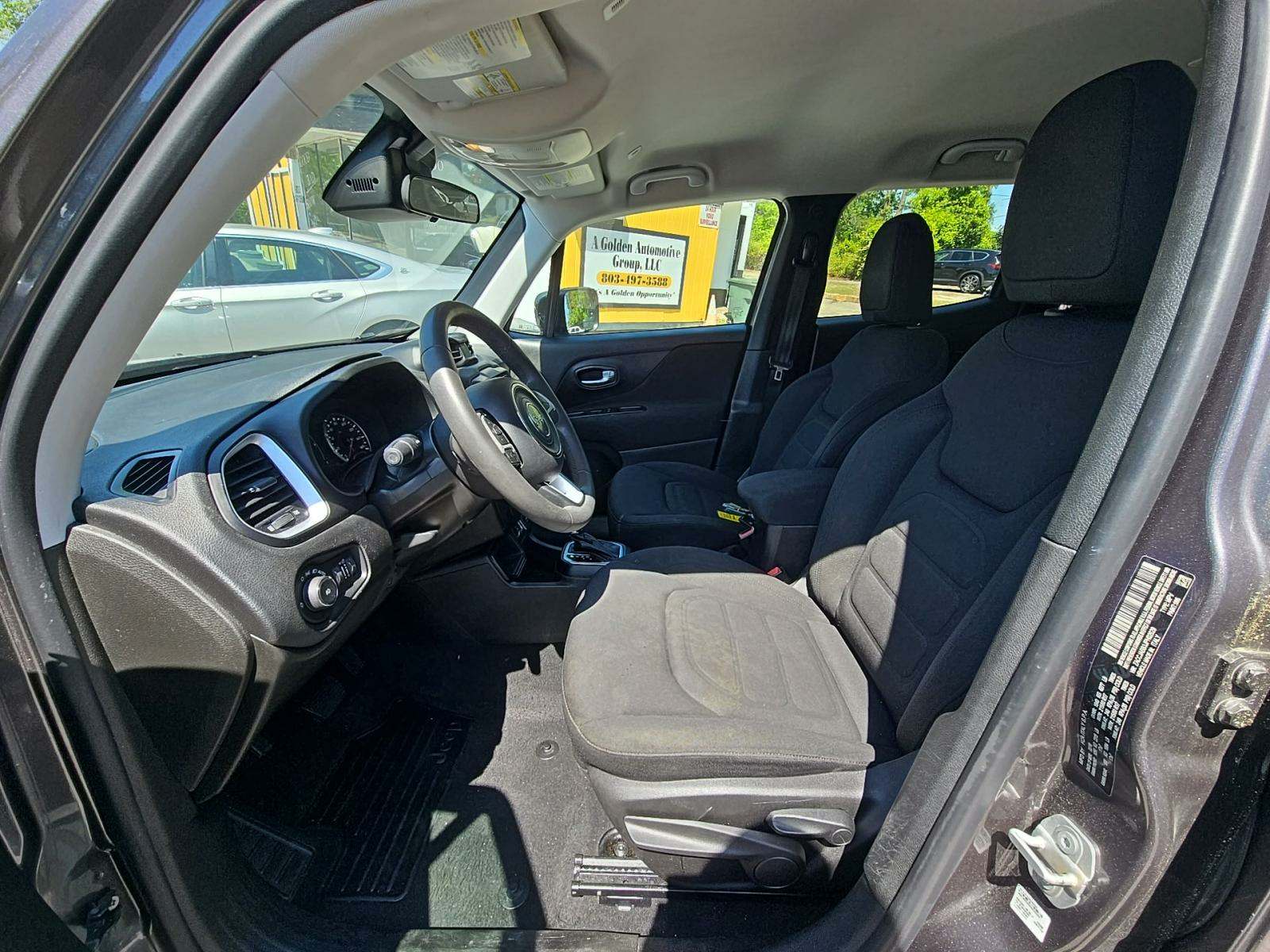 2018 Jeep Renegade Latitude FWD