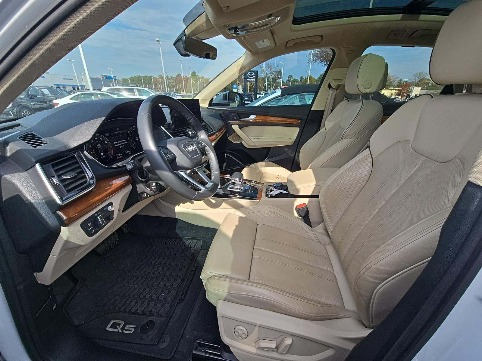 2023 Audi Q5 S line Prestige AWD