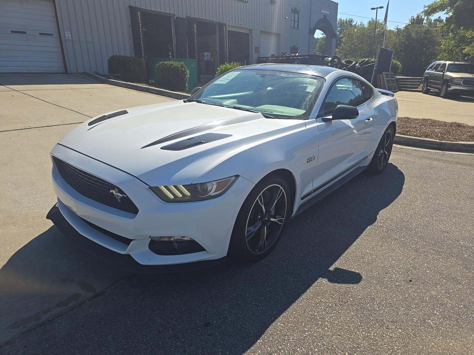 2017 Ford Mustang GT Premium RWD
