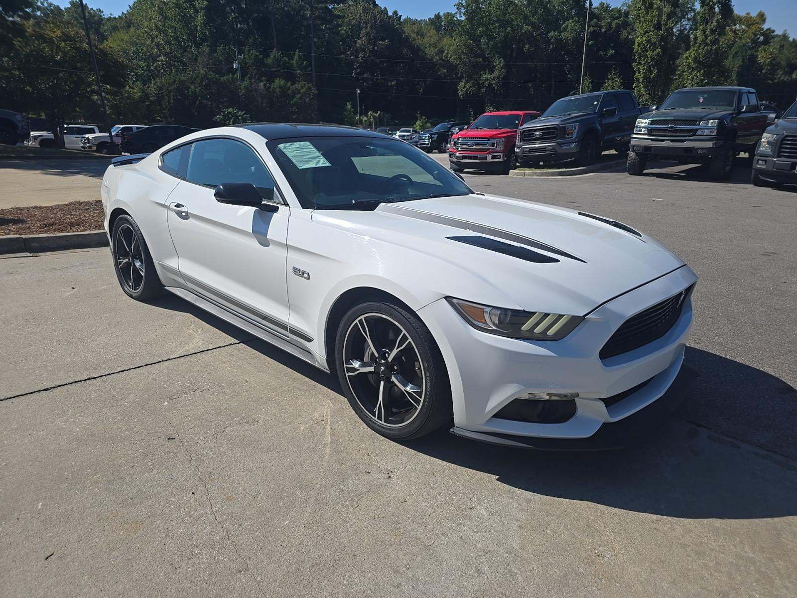 2017 Ford Mustang GT Premium RWD