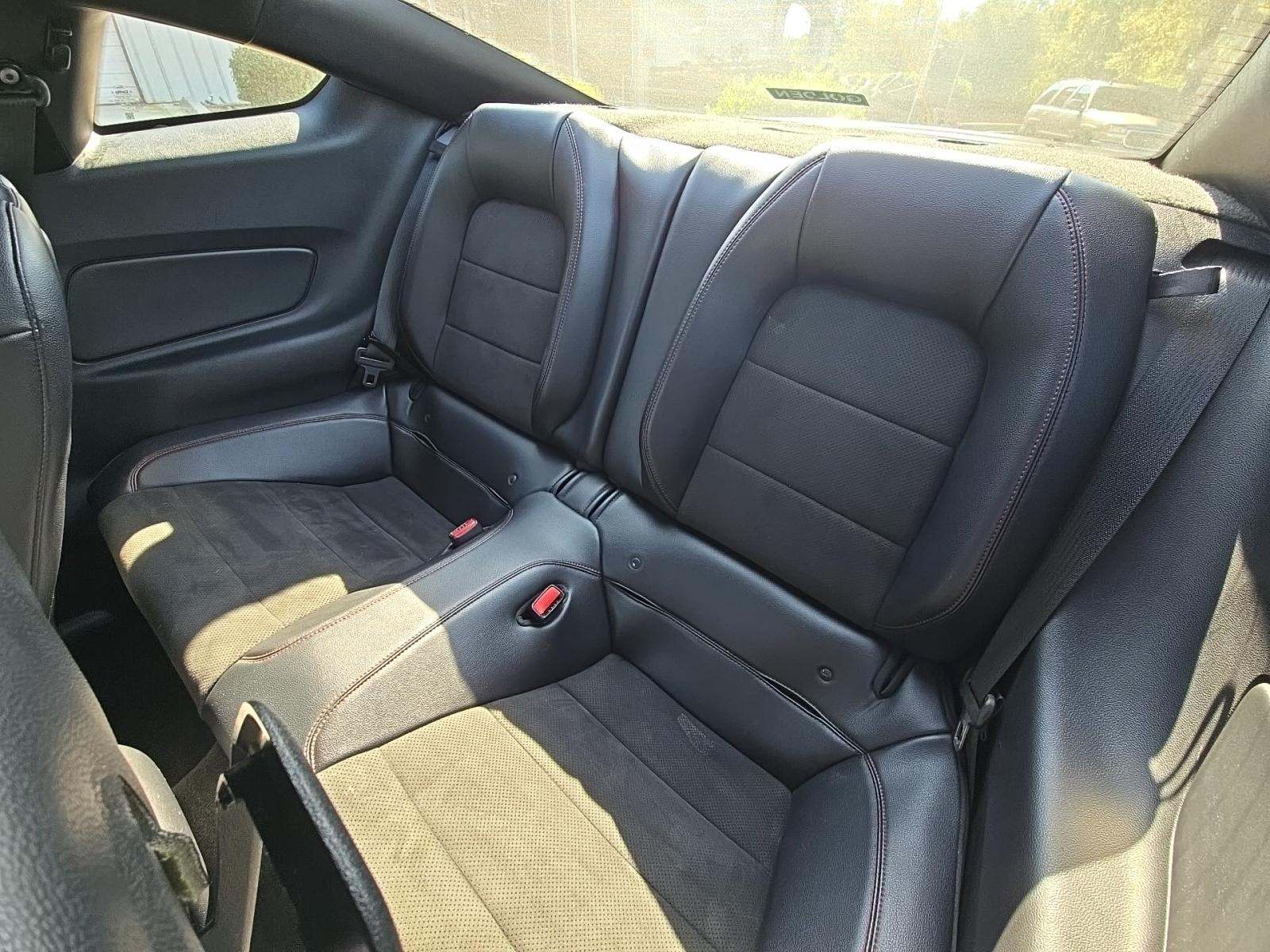 2017 Ford Mustang GT Premium RWD