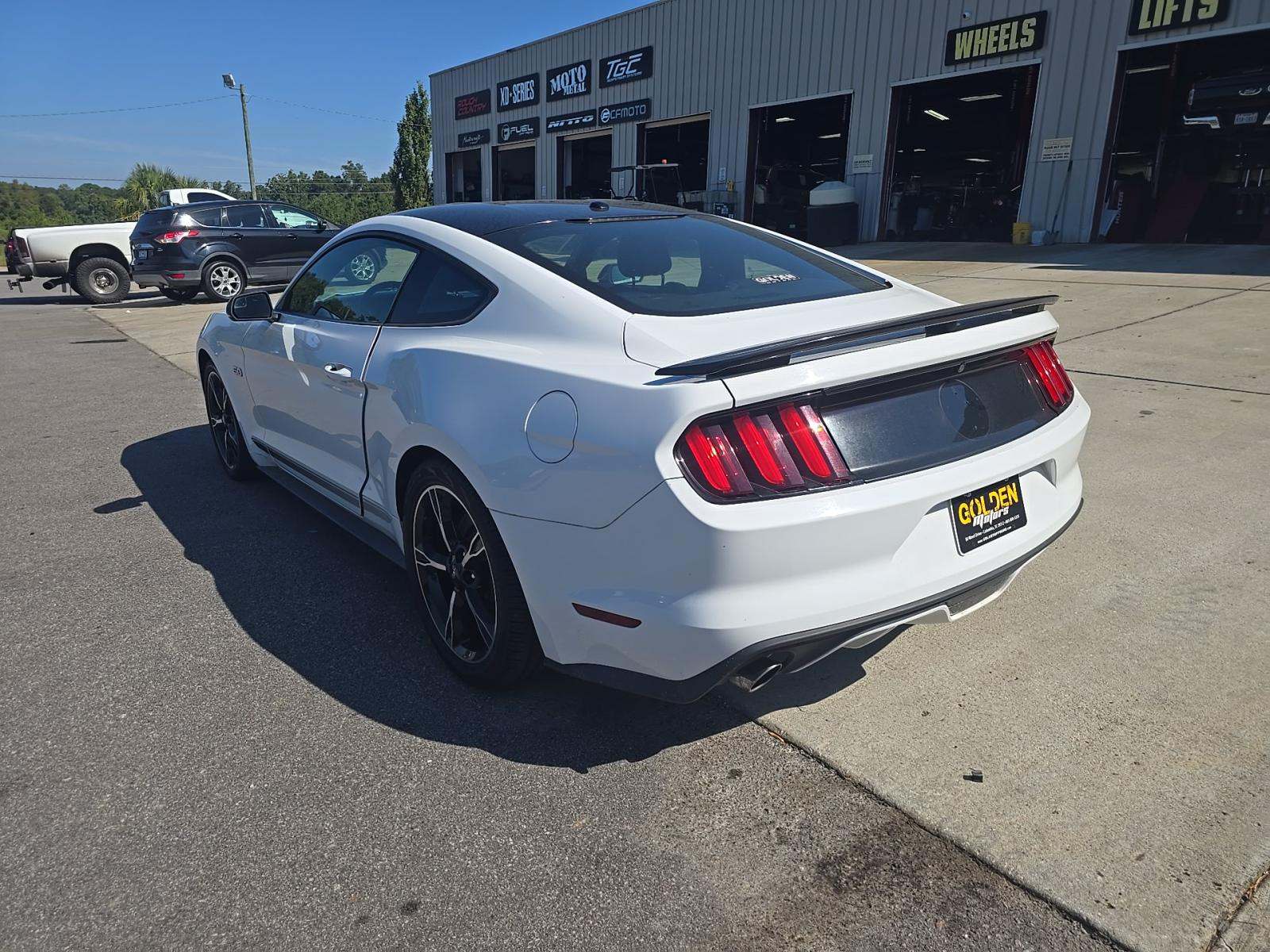 2017 Ford Mustang GT Premium RWD