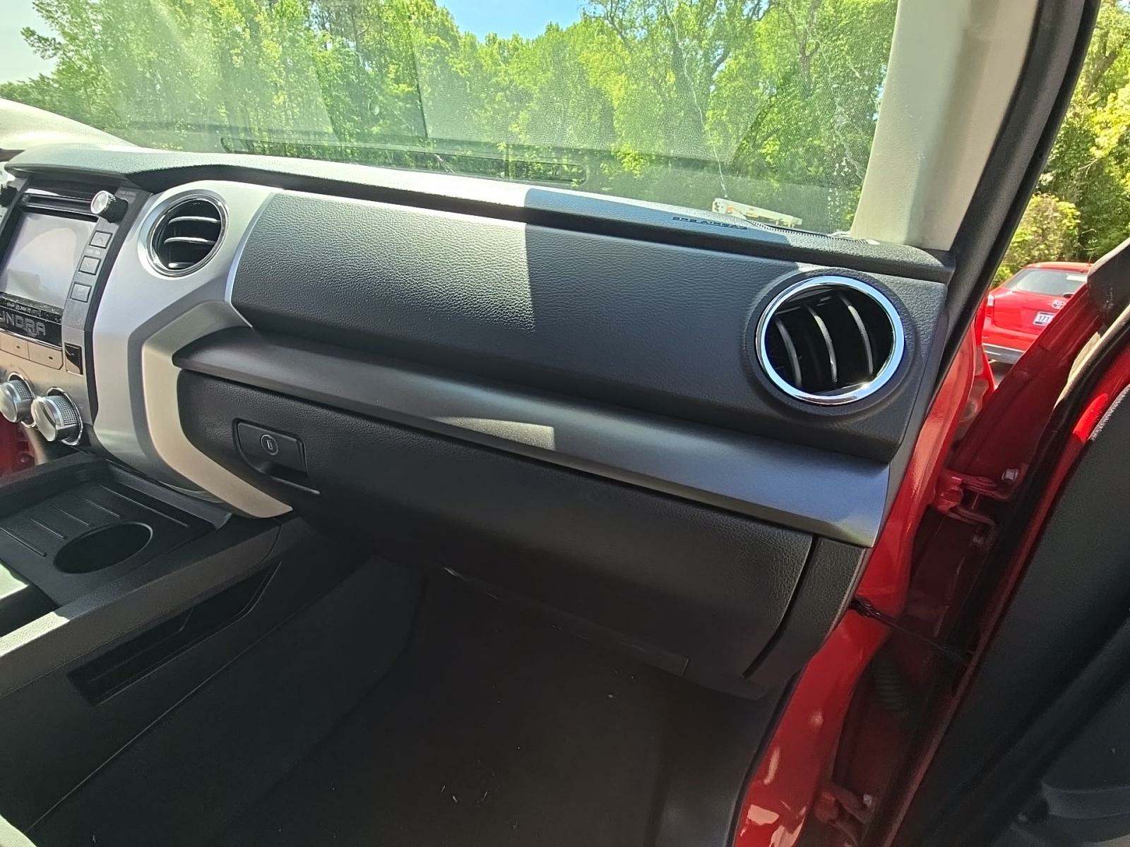 2015 Toyota Tundra SR5 AWD