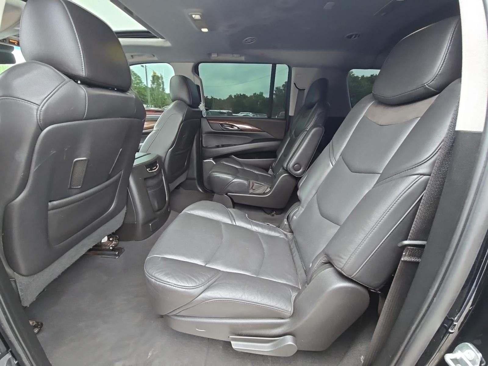 2020 Cadillac Escalade ESV Luxury AWD
