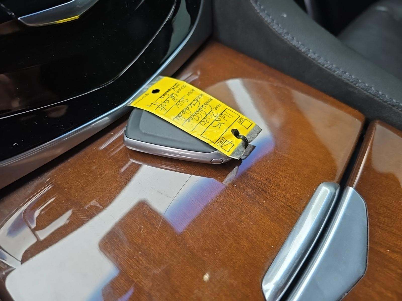 2020 Cadillac Escalade ESV Luxury AWD